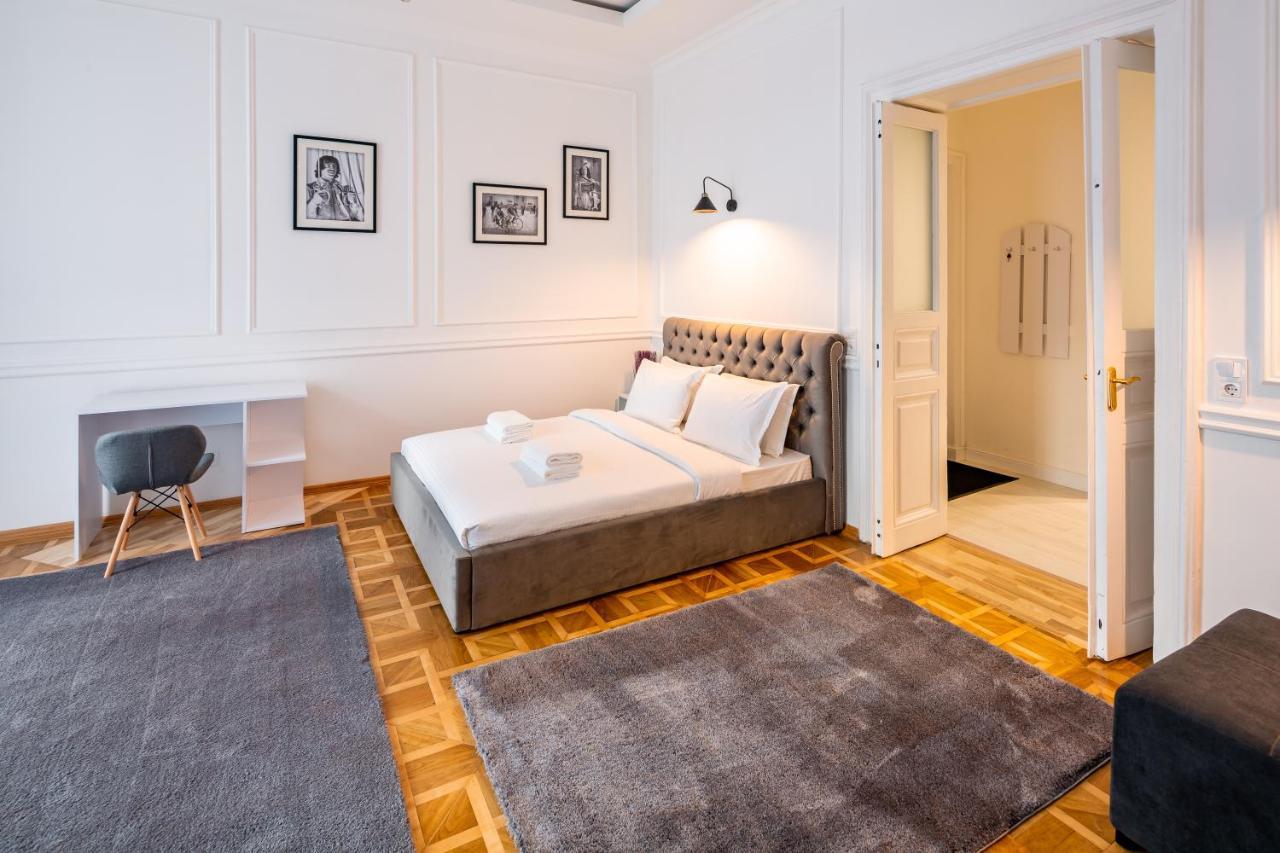 Alfa Apartments Grushevskoho 7 Lviv Eksteriør bilde